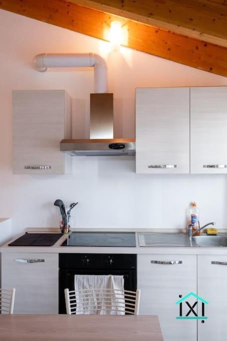 Travedona Loft By Lake Ixihome Extérieur photo