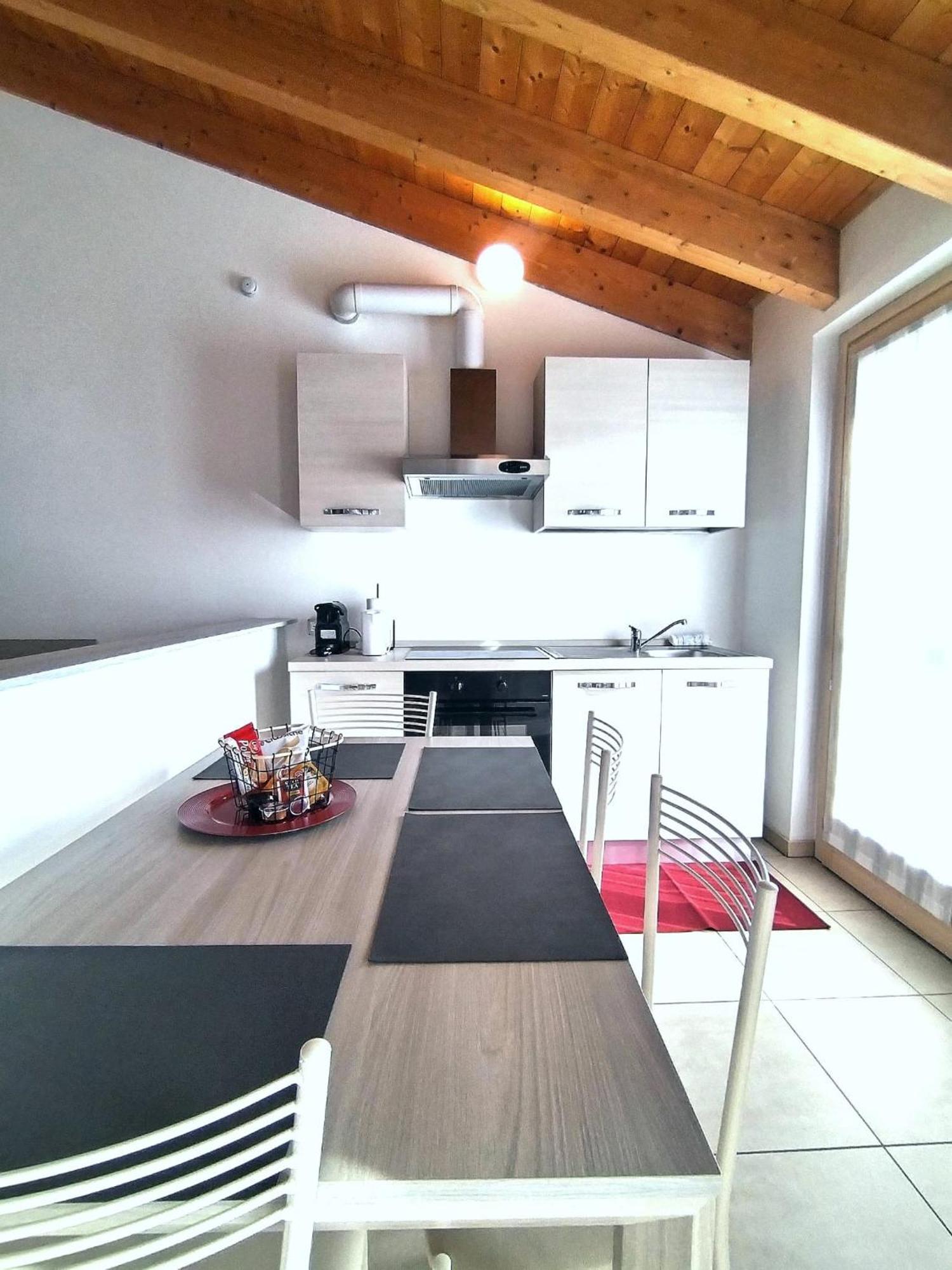Travedona Loft By Lake Ixihome Extérieur photo