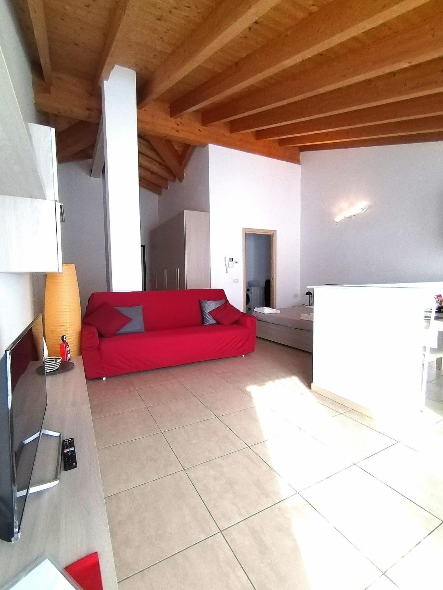 Travedona Loft By Lake Ixihome Extérieur photo